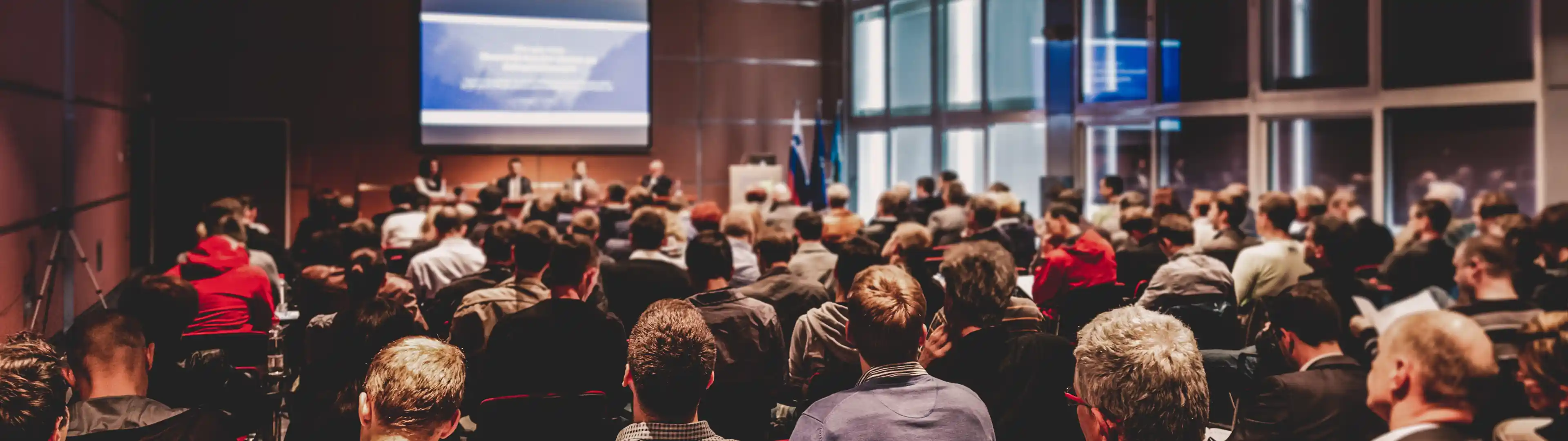 Comment organiser un congrès professionnel impactant ?